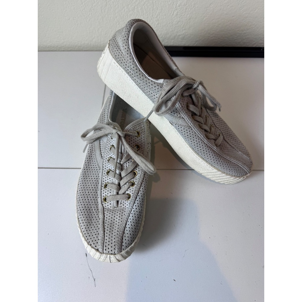 Tretorn Nylite Bold Perforated Suede Platform Sneakers Size 8.5 Minimalist